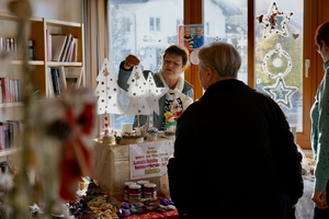 Weihnachtsmarkt im Haus des Gastes